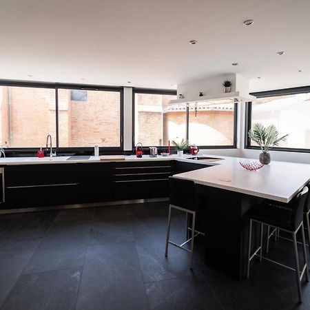 Loft 150 M2 Jacuzzi, Sauna Et Massage Blagnac Dış mekan fotoğraf