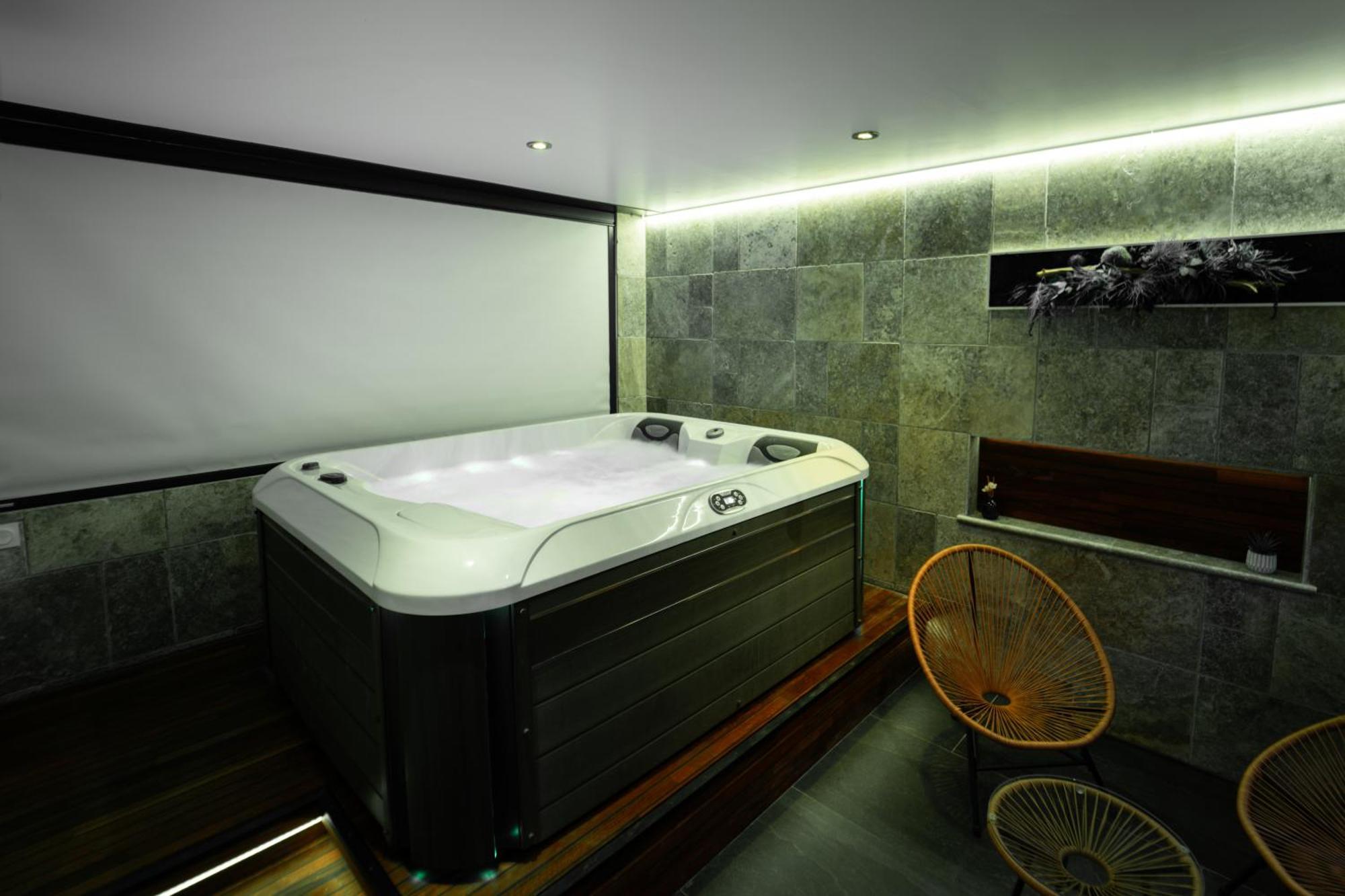 Loft 150 M2 Jacuzzi, Sauna Et Massage Blagnac Dış mekan fotoğraf